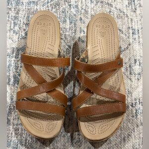 CROCS Women's Brown Strappy Sandals